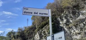 Largo Donne del Marmo a Carrara